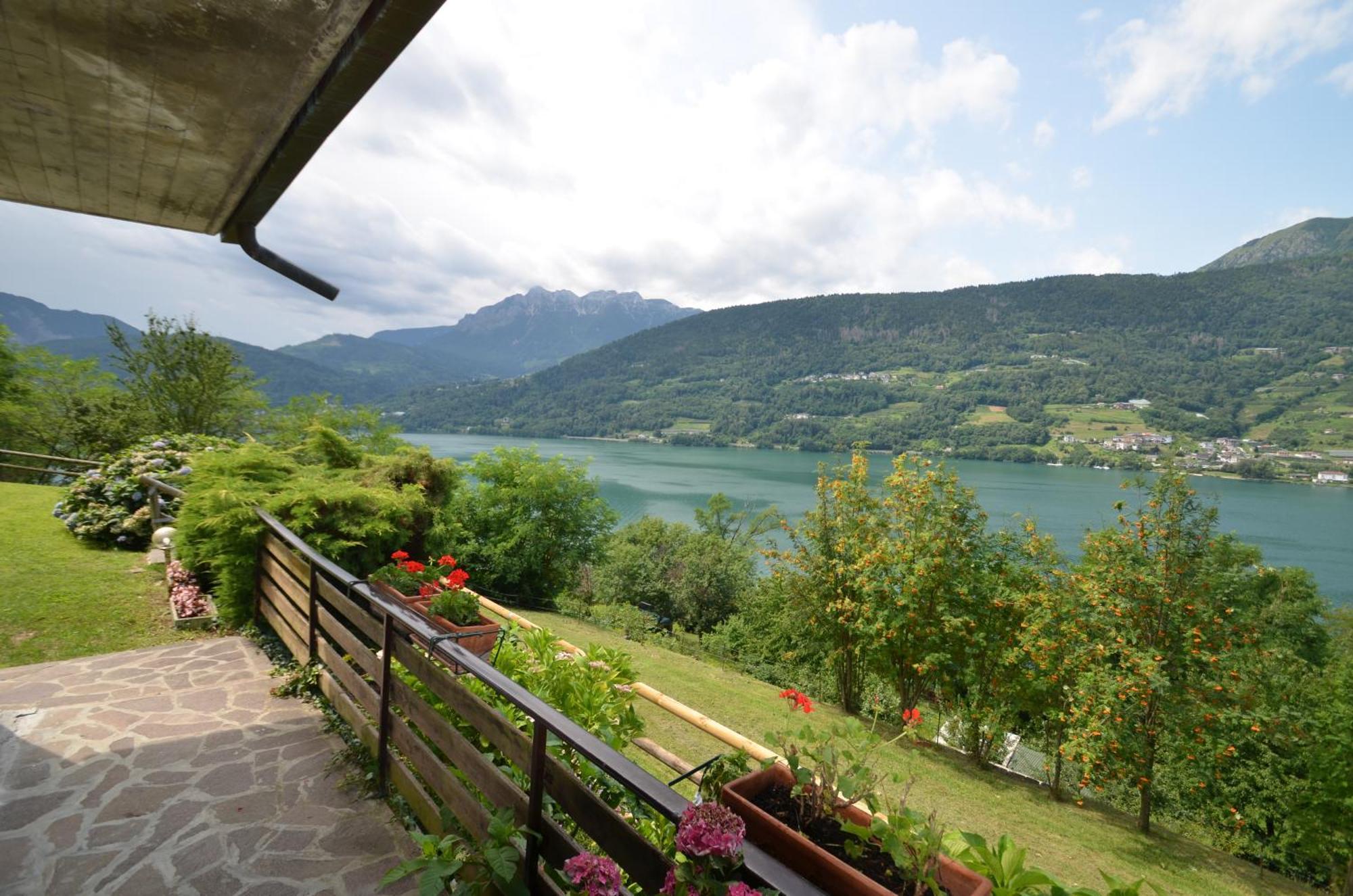 Trentino Appartamenti Oss Tenna Exteriér fotografie