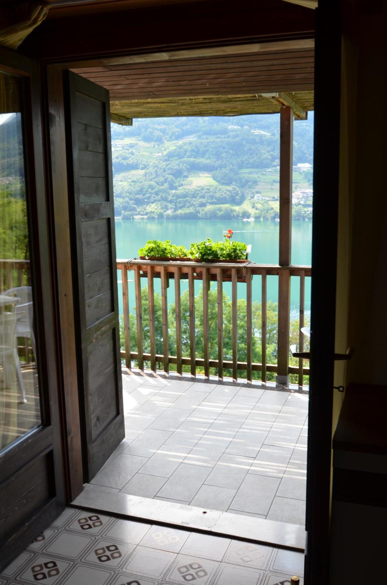 Trentino Appartamenti Oss Tenna Exteriér fotografie